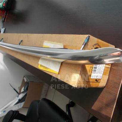 Pret Sina plafon pt portbagaj; Toros dreapta Audi A3 Sportback(5usi) anj 06-12 cod 8P4860022L