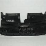 Pret Grila centrala Dacia Sandero 2, Logan 2 Dupa 2012 cod 623103971R (ID: 4605) - poza 2