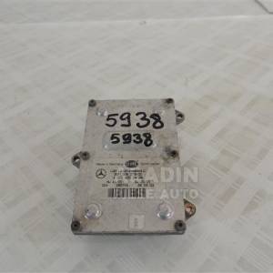 Pret Calculator xenon Mercedes E-Class Dupa 2002 cod 5DF008279-0D ; A0028202422 250 lei