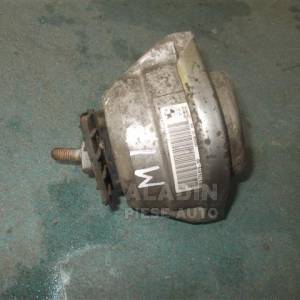 Pret Suport motor dreapta BMW Seria 5 E60, an 2003-2009 cod 6774619 100 lei