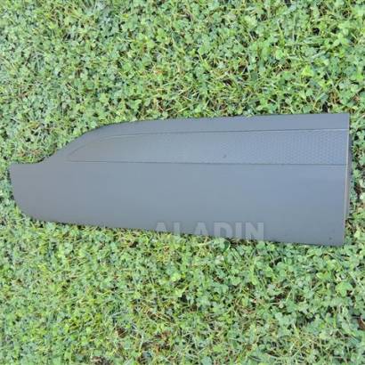 Pret Bandou usa dreapta spate Ford Kuga an 2020 2021 2022 cod LV4B-S25334-A