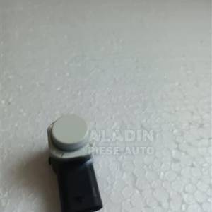 Senzor parcare Fiat cod 735537081 Pret Senzor parcare Fiat cod 735537081 100 lei