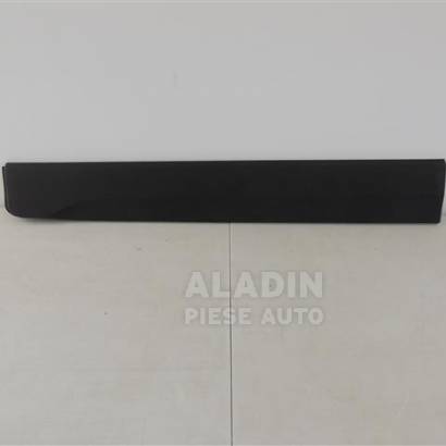 Pret Bandou usa stanga fata Ford Ecosport an 2017 2018 2019 2020 2021 cod GN15-20849-CA ; GN15-N20849-AAW