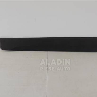 Pret Bandou usa stanga fata Ford Ecosport 2017 2018 2019 2020 2021 cod GN15-20849-CA ; GN15-N20849-AAW