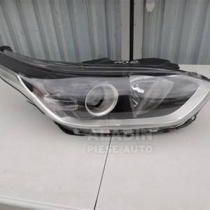 Pret Far dreapta Kia Ceed Lupa Halogen an 2018 2019 2020 2021 2022 cod 92102-J7000, 92102J7000 1750 lei