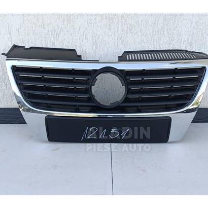 Pret Grila centrala bara fata VW Touran an 2006 2007 2008 2009 2010