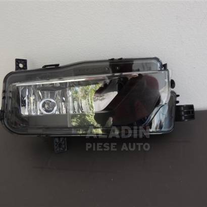 Pret Proiector dreapta VW Crafter Dupa 2016 cod 7C0941662A