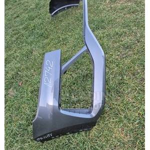 Bara fata Audi Q8 an 2019 2020 2021 2022 cod 4M8807437