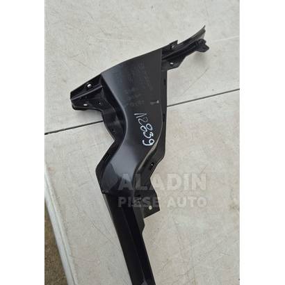 Pret deflector aer priza aer bara fata Mazda CX30 CX-30 cod DFR5-50A41, DFR550A41, DFR5-50A42