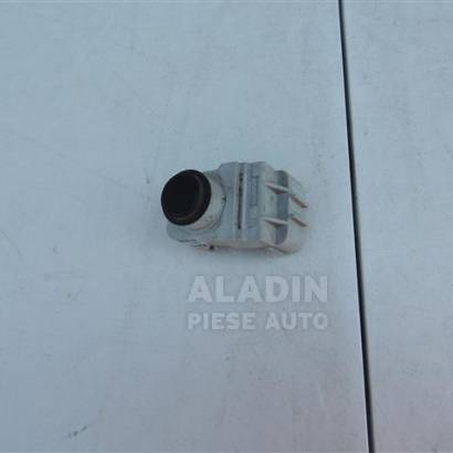 Pret Senzor parcare Hyundai cod 95720-25000