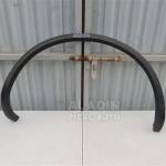 Pret Bandou ; oberfender dreapta spate pe aripa VW Toaureg an 2010 2011 2012 2013 2014 2015 2016 2017 cod - poza 3