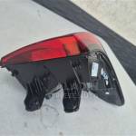 Pret Lampa Stop stanga spate pe aripa MG ZS an 2024 2025 - poza 5