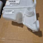Pret Vas Lichid parbriz Vas Stropgel VW Passat B8 Golf 7 cod 5G0955453J - poza 2