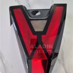 Pret Lampa Stop stanga spate pe aripa Dacia Duster 3 an 2024 2025 cod 265559174R - poza 4
