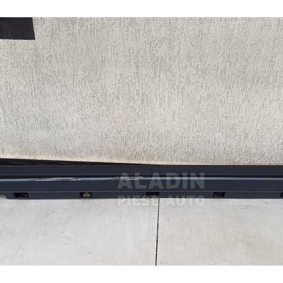 Pret Prag ornament prag dreapta Ford Kuga an 2020 2021 2022 2023 2024 cod LV4BS10154B, LV4B-S10154-B