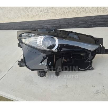 Pret Far dreapta Mazda CX-30 CX30 Lupa Led Halogen an 2019 2020 2021 2022 2023 2024 cod DGJ151030, DGJ1-51030