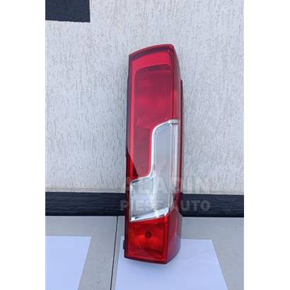 Pret Stop Lampa dreapta Fiat Ducato Peugeot Boxer dupa 2014 cod 0138672080