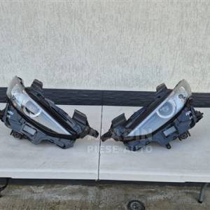 Pret Far stanga dreapta Mazda 3 Lupa Led Halogen an 2019 2020 2021 2022 2023 2024 2025 cod BCJH51040, BCJH51030 3000 lei