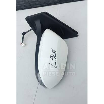 Pret Oglinda stanga sofer Toyota Corolla an 2013 2014 2015 2016 2017 5E0807221N