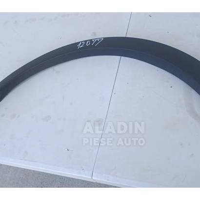 Pret Ornament aripa Bandou dreapta spate Ford Kuga cod CV44-S286D02-A