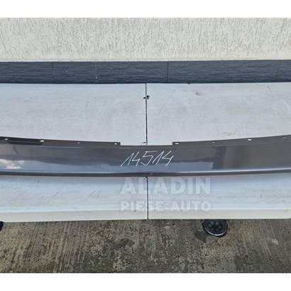 Pret Ornament superior bara fata Mazda CX5 CX-5 an 2016 2017 2018 cod KB8A507E1, KB8A-507E1