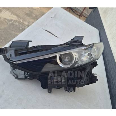 Pret Far stanga Mazda 3 Lupa Led Halogen cod BCJH51040